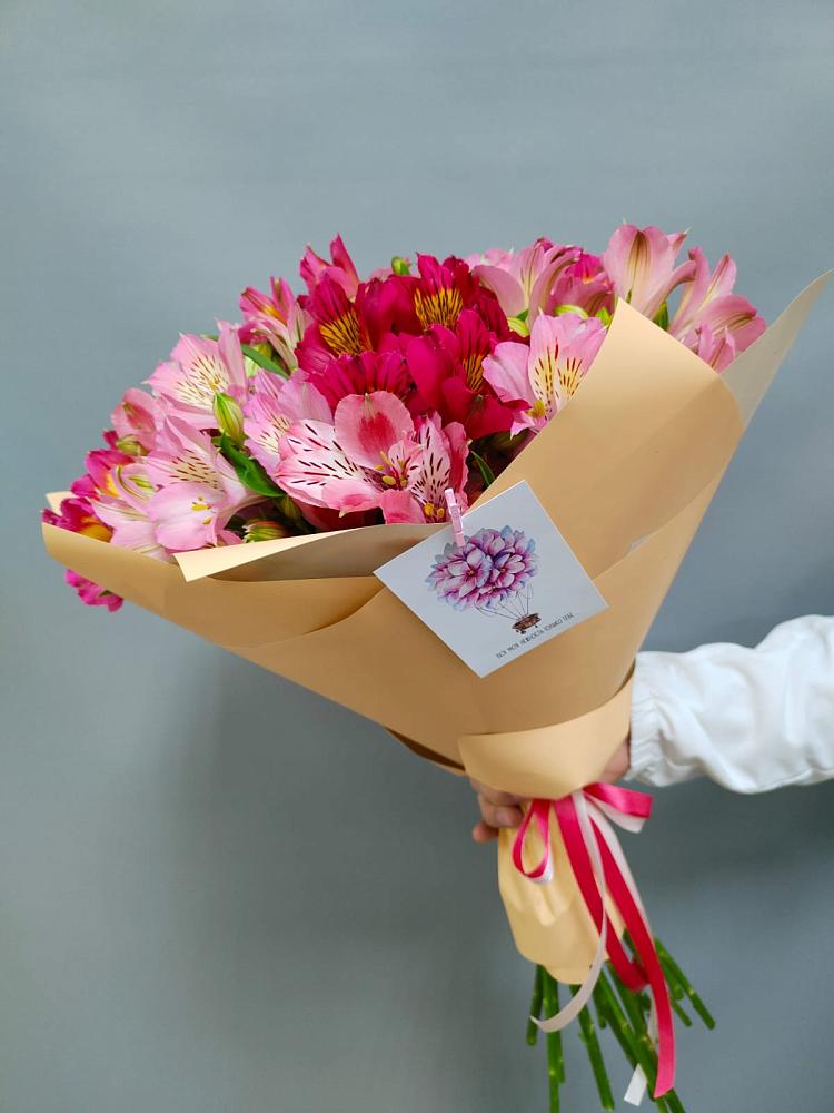 Букет цветов из: Альстромерии в Агинском