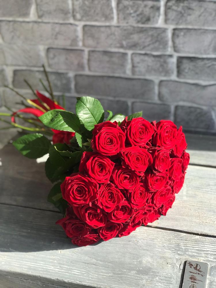 Букет Красные розы Фридом в Агинском