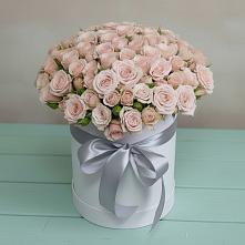 Цветочная композиция из Розы в шляпной коробке в Агинском