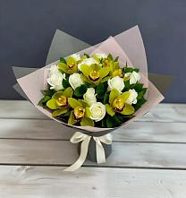 Букет цветов из:  Орхидеи и Розы в Агинском