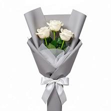 Букет 3 белые розы в Агинском