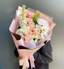 Букет цветов из:  Хризантемы и Розы в Агинском