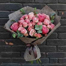 Букет цветов из:  Розы #REPLACE_PRED# Агинском