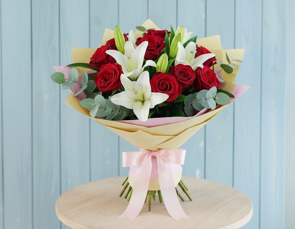 Букет цветов из: Лилии и Розы в Агинском